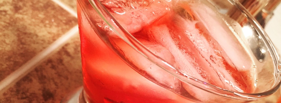 Memphis private bartender mixed drinks and juice Collierville bartending service